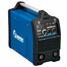 Soldadora Arctron 250 L CD, máquina de soldadura inversora para SMAW y TIG con capacidad de hasta 250 amperios, ideal para aplicaciones industriales ligeras y mantenimiento.