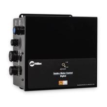 SubArc Motor Control Digital, que ofrece confiabilidad y flexibilidad al conectarse con fuentes de poder DC y CC/CV para operaciones de soldadura.